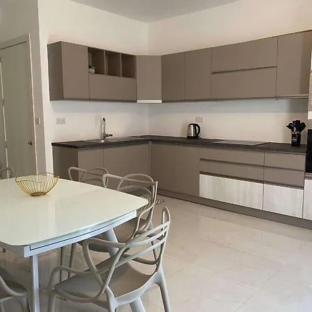 Appartement Our Xlendi Munxar